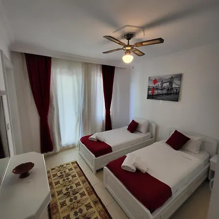 Themilkyway 2 Bedroom Penthouse Rooftop 卡斯